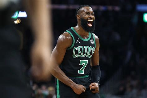Celtics beat Magic 128-111, remain unbeaten in Boston for the season
